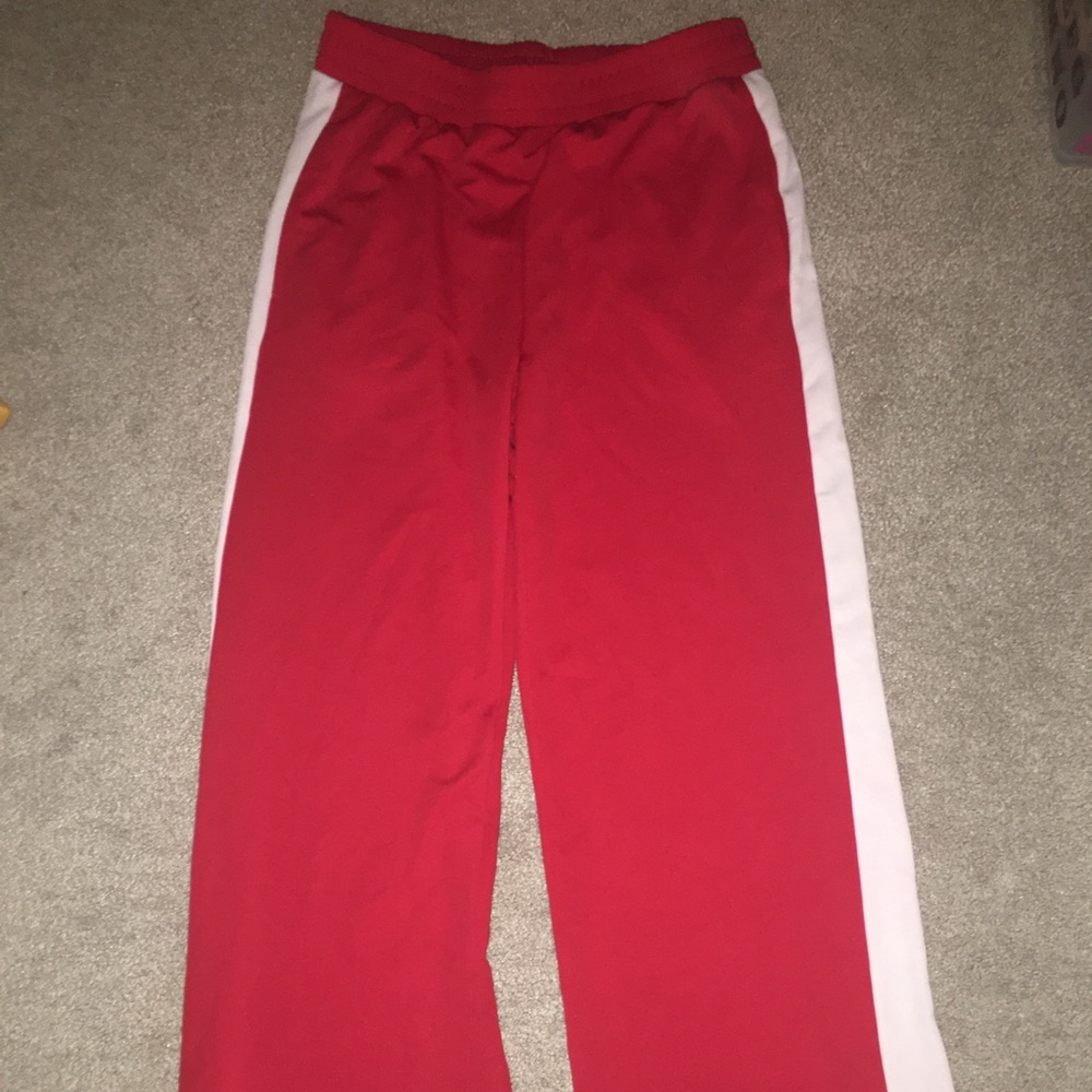 Kendal and Kylie Jenner flare bottoms